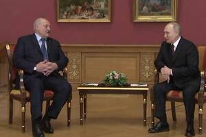 SAŠA, ČUVAJ MI LEĐA! Lukašenko otkrio šta mu je Putin rekao pre početka rata u Ukrajini