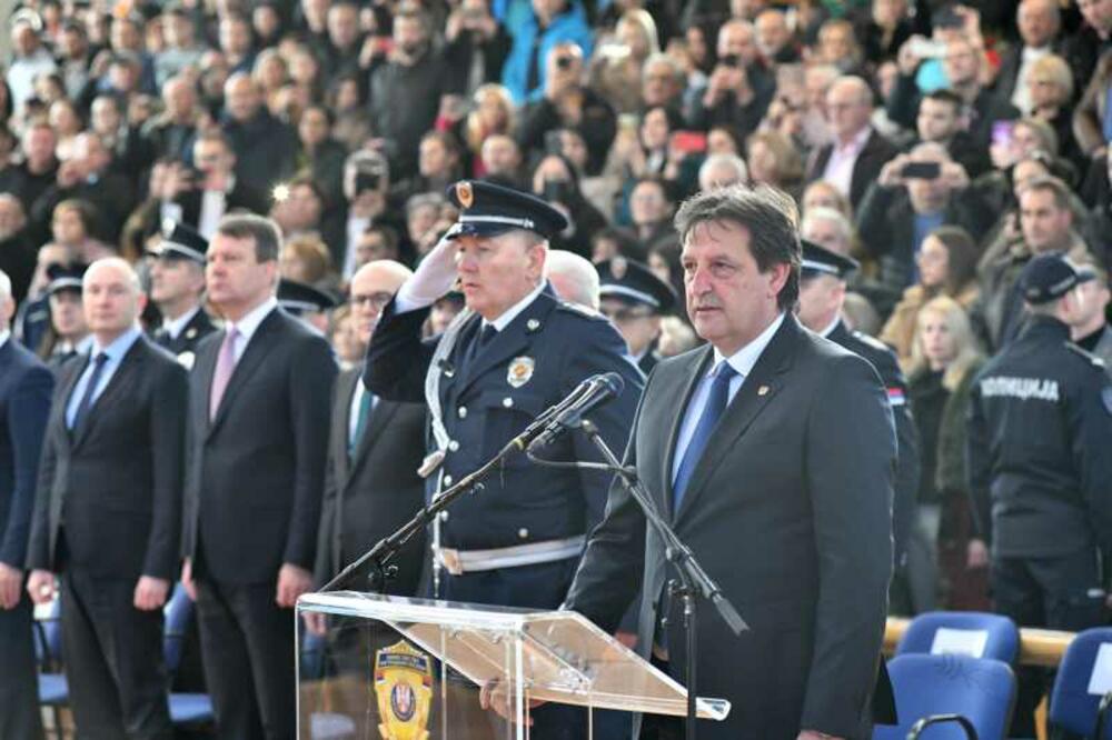 Grad Novi Sad, Sremska Kamenica, dodela nagrada, Centar za obuku policije MUP-a