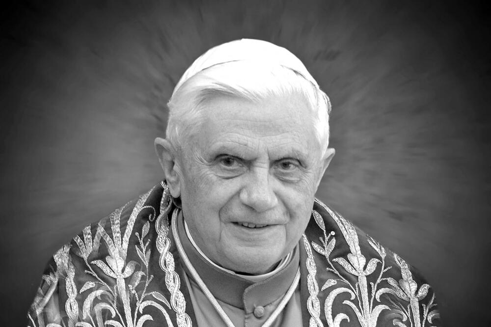 PREMINUO BIVŠI PAPA BENEDIKT XVI: Tuga u Vatikanu za bivšim poglavarom rimokatoličke crkve