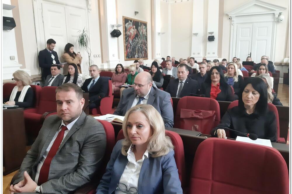KAPITALNE INVESTICIJE U PRVOM PLANU: Skupština grada Kruševca usvojila rekordan Budžet za 2023. godinu