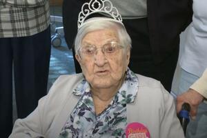 PREMINULA NAJSTARIJA AMERIKANKA: Imala je 115 godina, NADŽIVELA svoju decu, a ovo je bila njena TAJNA DUGOVEČNOSTI
