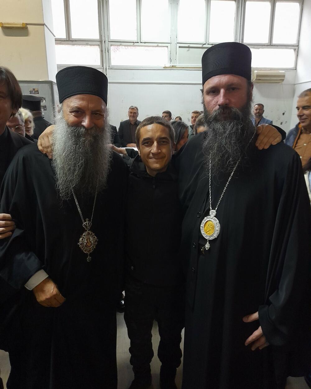 Sa patrijarhom Porfirijem i episkopom Ilarionom