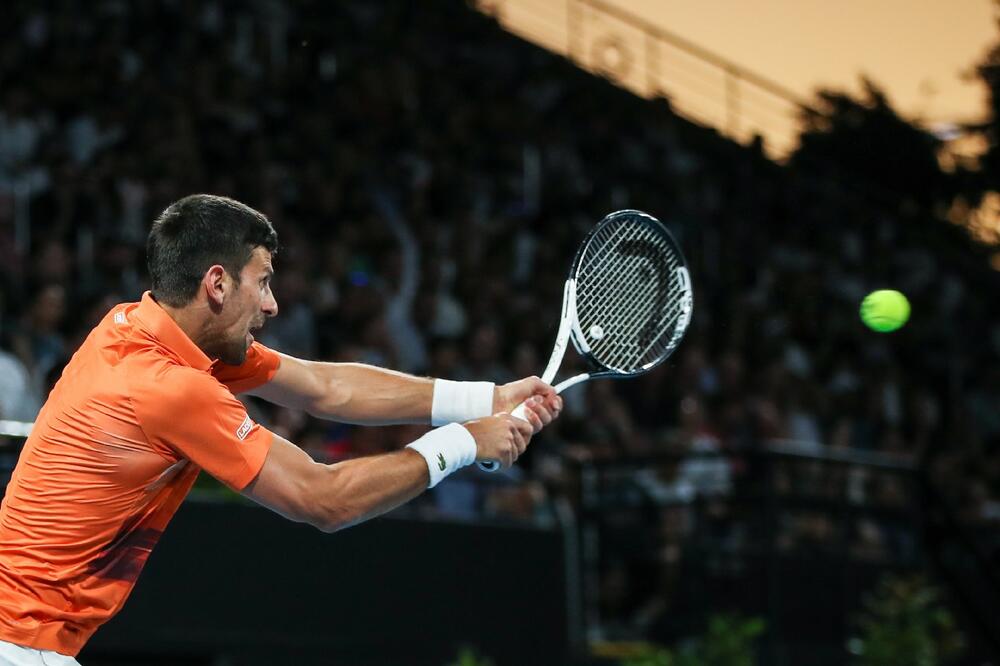 NIKO KAO ĐOKOVIĆ! Novak postavio NOVI SVETSKI REKORD i prešišao Federera! BRAVO NOLE! (FOTO)