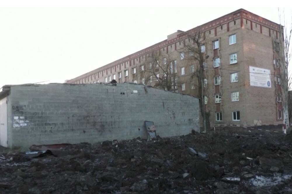 RUSI IPAK NISU UBILI 600 UKRAJINACA!? Rojters: Napad nije uništio zgrade i nema očiglednih dokaza o žrtvama! (VIDEO, FOTO)
