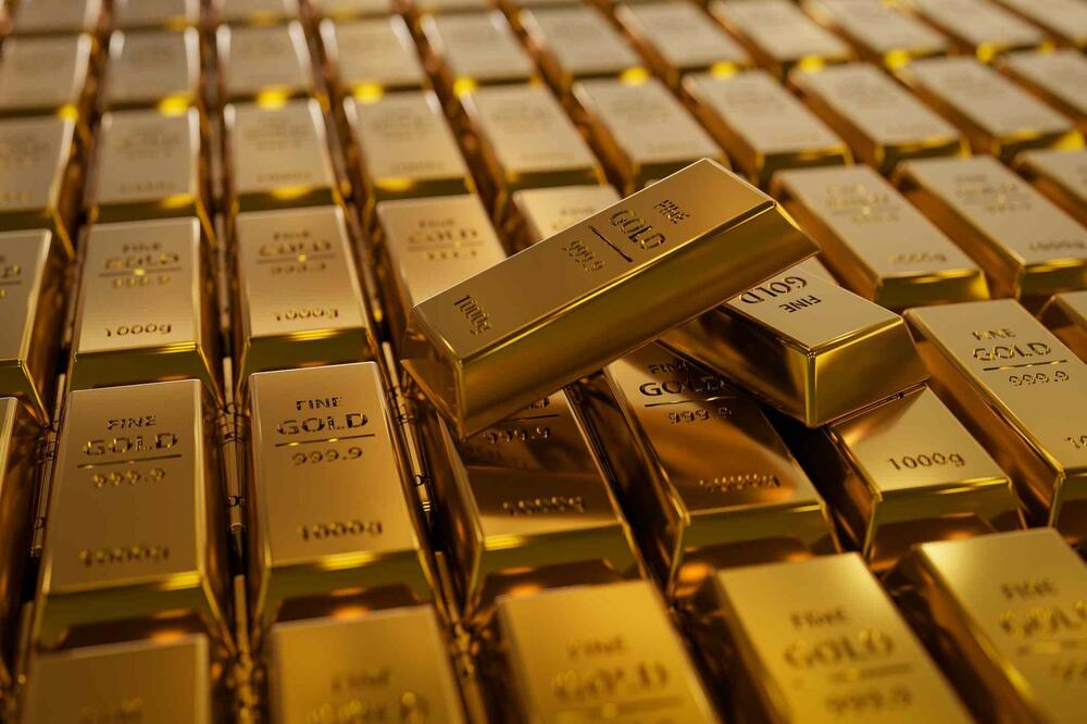 Cena zlata je u porastu od početka godine. Naučite kako da trgujete cenom zlata