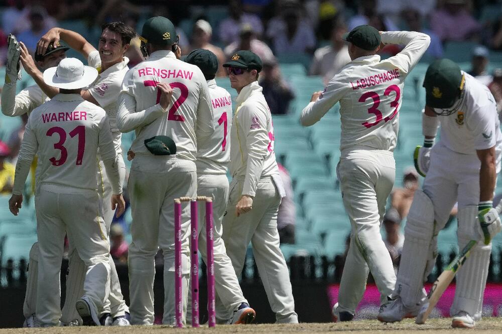 BORBA ZA PRAVA ŽENA I DEVOJČICA: Australija otkazala tri kriket meča sa Avganistanom u znak protesta