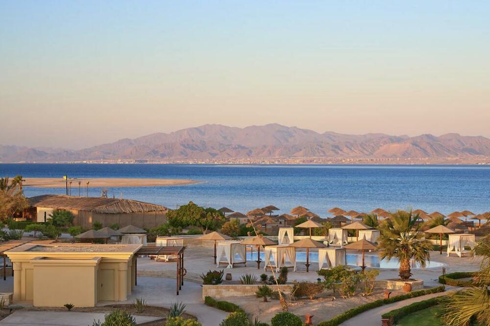 1 A Travel, Hurgada, Sheraton Soma Bay Resort 5*