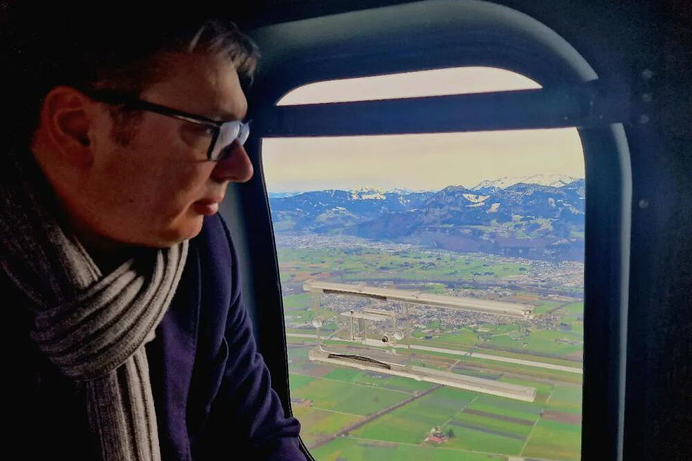 STIGAO U ŠVAJCARSKU! VEĆ OD 15 SATI KREĆU NAM OBAVEZE: Predsednik Srbije sleteo i čeka ga helikopter za Davos (FOTO)