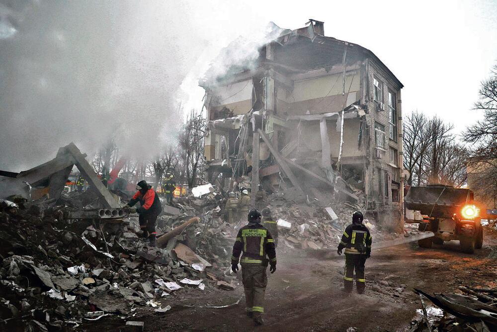 Stravične posledice rata Uništene zgrade u Ukrajini