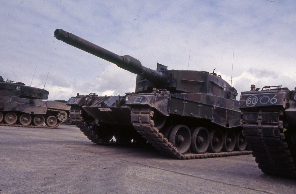 Leopard 2A5, tenk  Leopard 2A5, tenk, nemački tenk