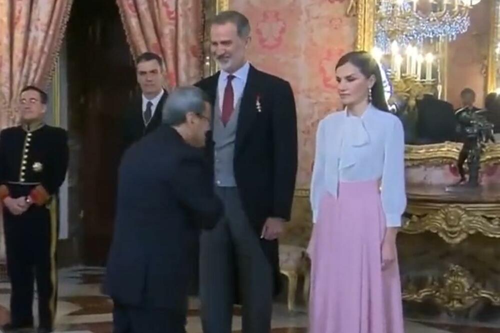 SKANDAL TRESE ŠPANSKI DVOR: Iranski ambasador prišao kraljici Leticiji, a zbog ONOGA što je uradio bruji CEO SVET! (VIDEO)