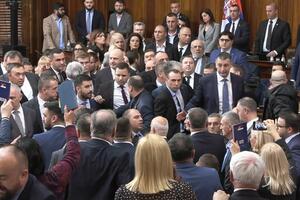 VAMA JE POSLOVNIK SRCE SRBIJE, A NE KOSOVO: Predsednik sa govornice poslao jaku poruku opoziciji!