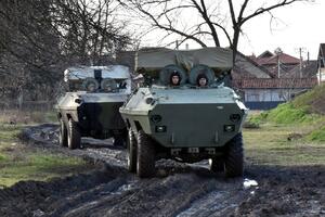 PRIPREME ZA MISIJU U LIBANU: Obuka pripadnika Vojske Srbije za upravljanje borbenim vozilima u mirovnim operacijama!