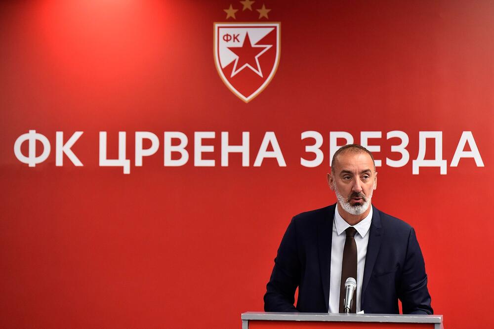 PROMENE NA MARAKANI: Zvezda smenila Dragana Mladenovića sa direktorske pozicije