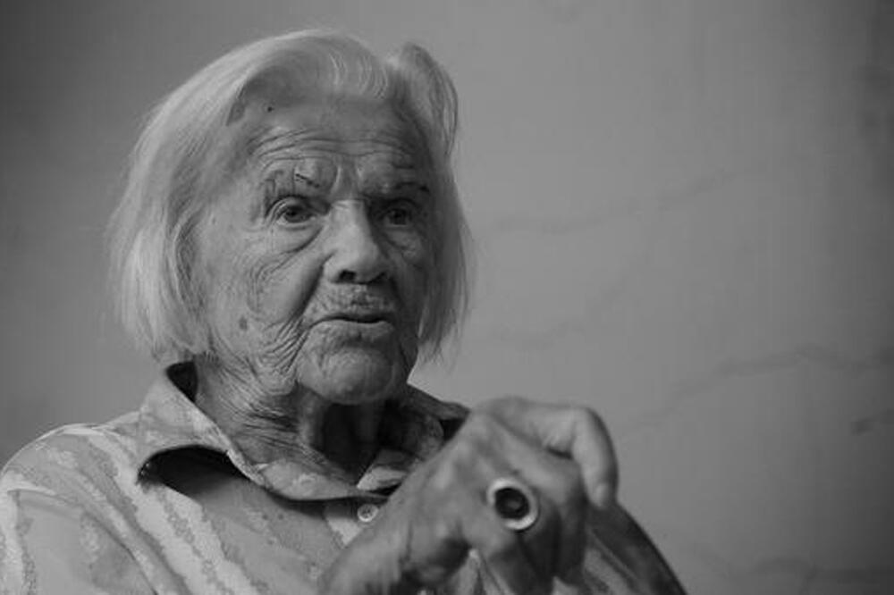 BRANKA VESELINOVIĆ PREMINULA U SVOM DOMU SAMA: Pronašla je gerontološka sestra koja je brinula o njoj