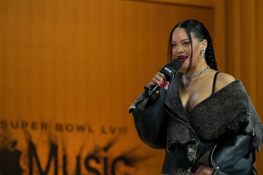 Rihanna dala ime sinu po svetskoj zvezdi koja ove godine nastupa na Exitu
