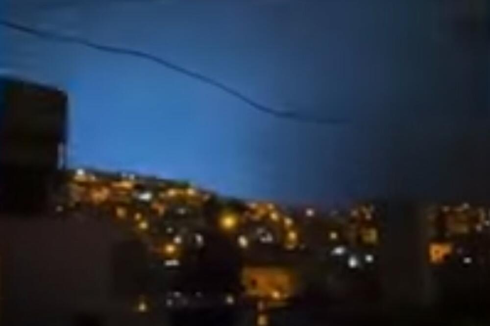 TURCIMA PREKIPELE TEORIJE ZAVERA: Ovo je glavni razlog zašto se na nebu pojavila svetlost kad je počeo jak zemljotres! VIDEO