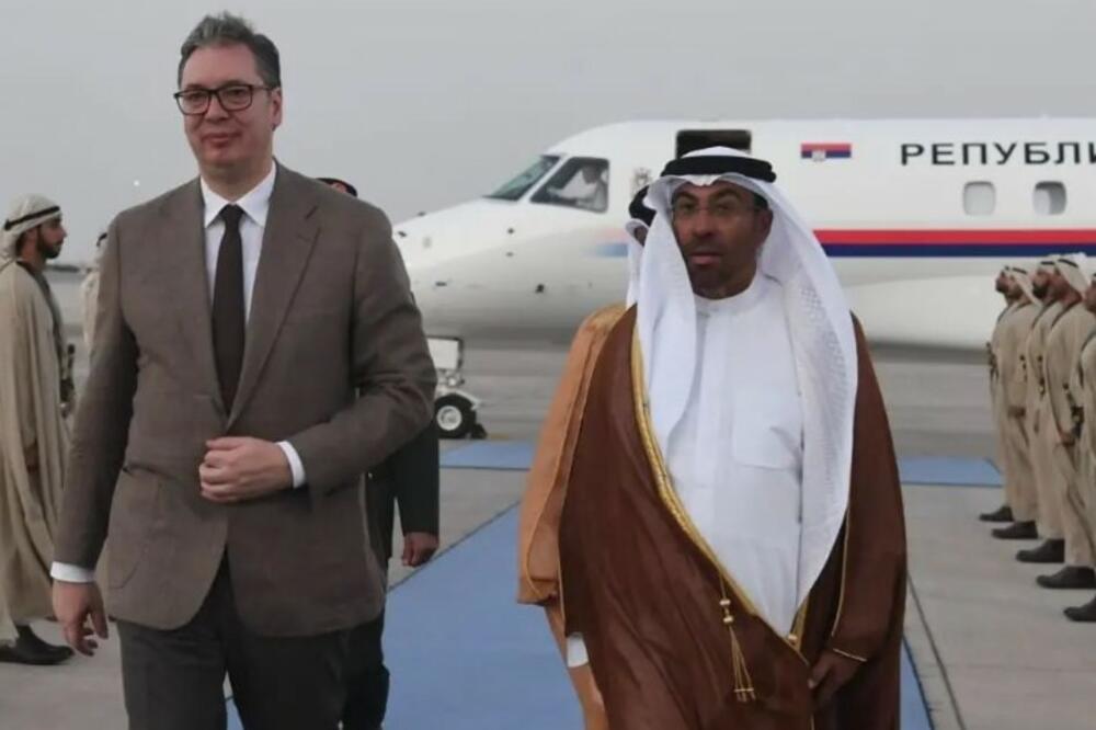 PREDSEDNIK SRBIJE STIGAO U ABU DABI: Vučić u dvodnevnoj poseti Ujedinjenim Arapskim Emiratima (FOTO)