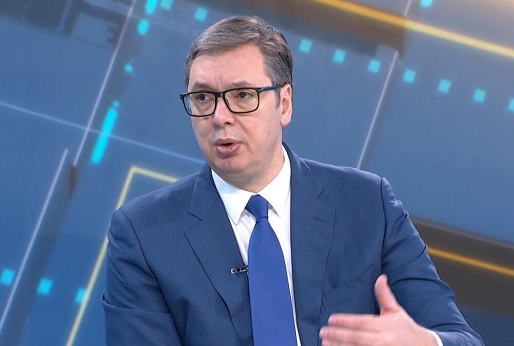 Aleksandar Vučić, Takovska 10