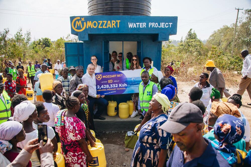 HUMANOST NE ZNA ZA GRANICE: Mozzart u Keniji donosi vodu u mesta u kojima kiša ne padne i po tri godine