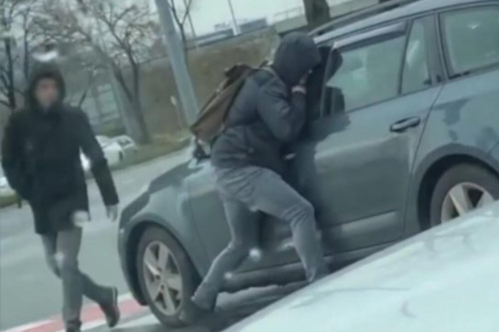 DRAMA NA BULEVARU U NOVOM BEOGRADU: Vozač isekao mladića na pešačkom, pale teške reči, a onda su se DOHVATILI ZA KRAGNE (VIDEO)
