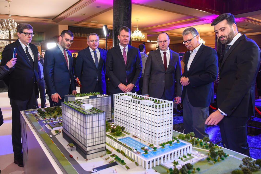 Mirović prisustvovao potpisivanju ugovora za razvoj i izgradnju hotela „Hajat“ u Novom Sadu