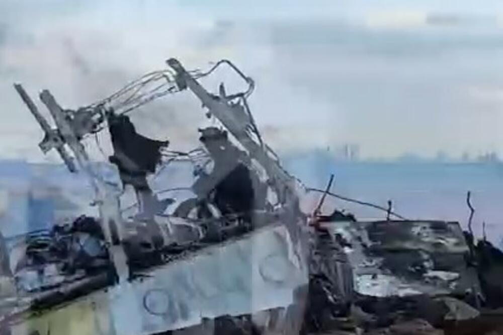 RUSKI SU-34 OBOREN U BLIZINI FRONTA: Avion IZGOREO U VAZDUHU, piloti se spasli, moguće da je uništen PRIJATELJSKOM VATROM (VIDEO)