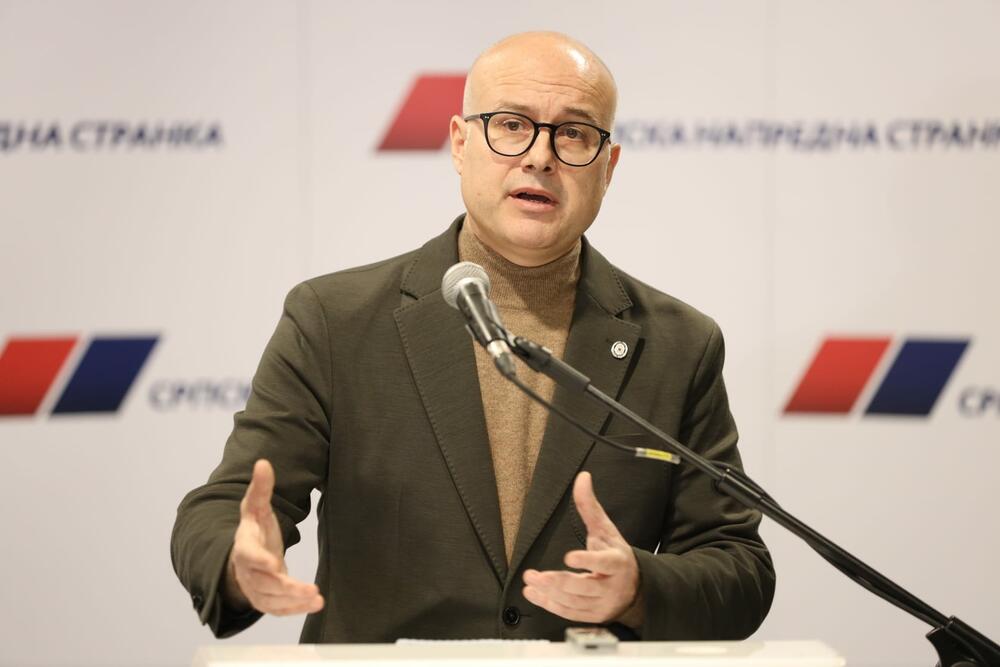 SNS, Srpska napredna stranka, Miloš Vučević