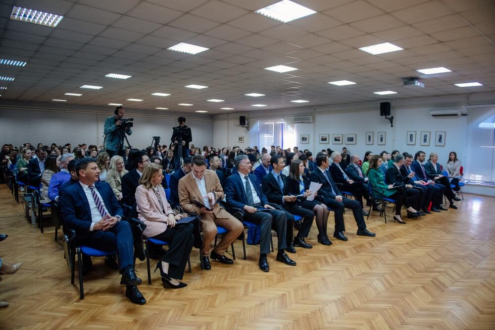 Konferencija “MODERNIZACIJA U KINESKOM STILU, NOVA PRILIKA ZA SVET” održana u Podgorici