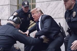 FOTOGRAFIJE LAŽNIH HAPŠENJA DONALDA TRAMPA ŠIRE SE DRUŠTVENIM MREŽAMA: Bivši predsednik bori se sa policajcima i beži! (FOTO)