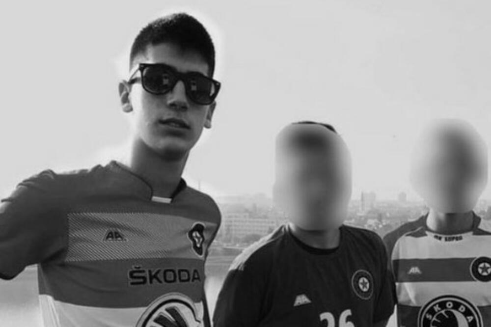STRAŠNA TRAGEDIJA U SRPSKOM SPORTU! Preminuo mladi fudbaler (20), opaka bolest prekinula blistavu karijeru (FOTO)