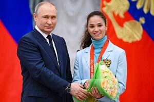 DA SE VI IZ MOK NOSITE SA VAŠIM USLOVIMA I PREPORUKAMA: Olimpijska šampionka iz Rusije uputila brutalnu poruku Tomasu Bahu