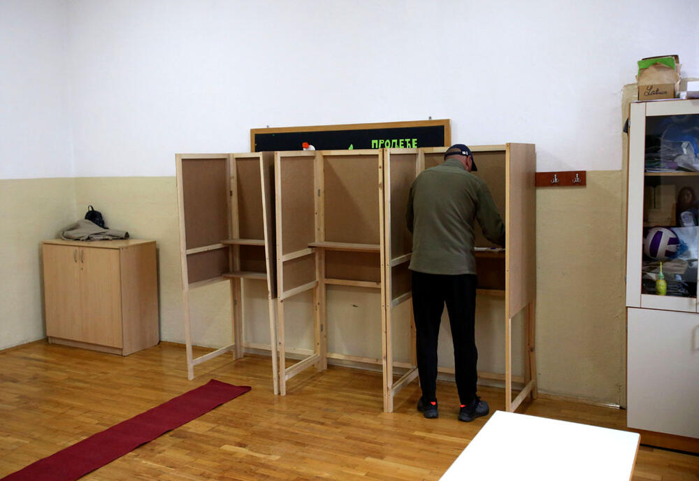 Crna Gora, izbori, glasanje
