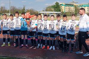 VELIKI USPEH OLIMPIKA U ITALIJI: Dečaci uzeli četiri trofeja na turniru i pokazali da rastu u jednoj od najboljih fudbalskih škola