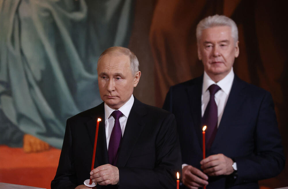Vaskršnja liturgija, Vladimir Putin, Sergej Sobjanjin