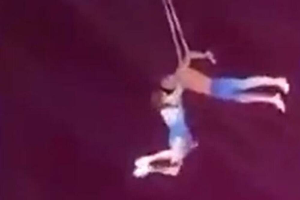 TAČKA SMRTI! Umetnica na trapezu stradala pri padu: Muž nije uspeo da je uhvati u akrobaciji, prestravljena publika u šoku