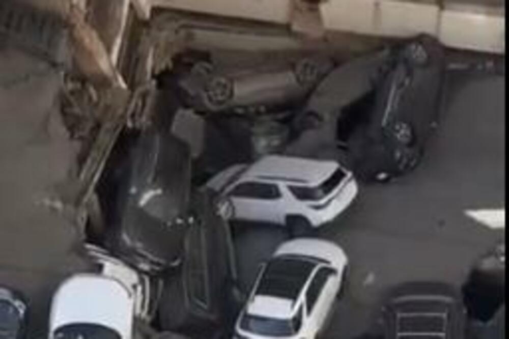 DETALJI DRAME NA MENHETNU POSLE RUŠENJA GARAŽE: Jedna osoba poginula, pet povređenih (VIDEO)