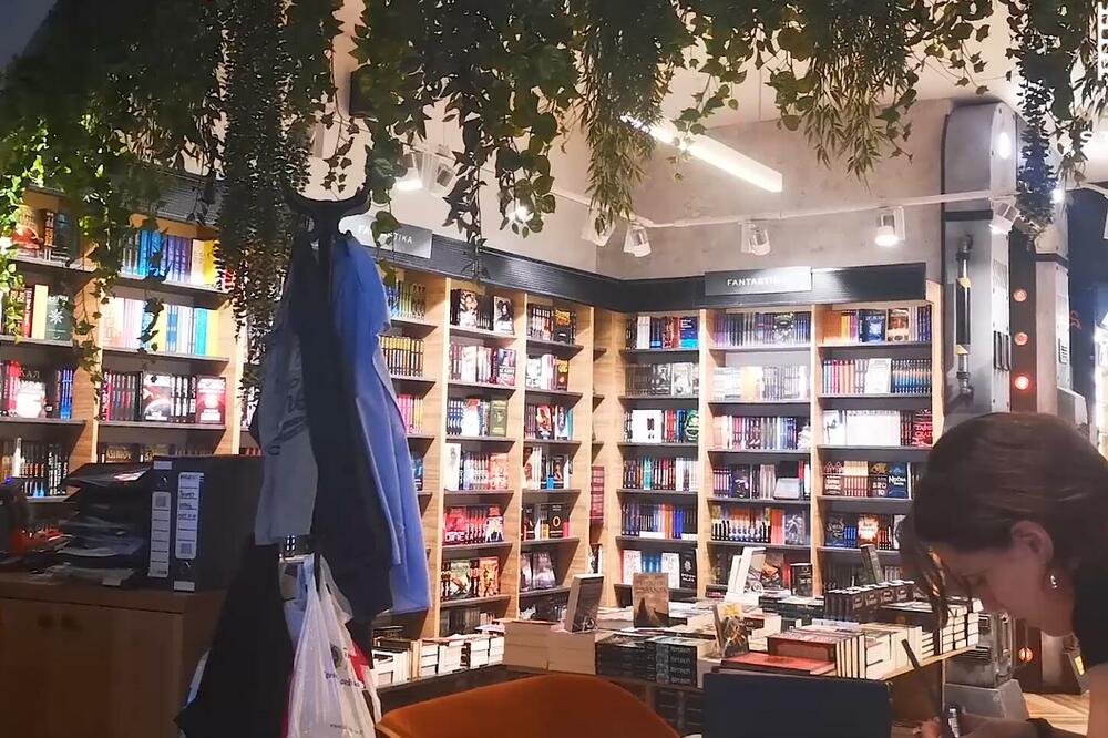 Volite li da čitate u knjižarama?