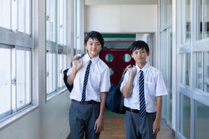 MASOVNO TROVANJE UČENIKA U JAPANU: Iscurio gas u osnovnoj školi u Osaki, 49 đaka prijavilo tegobe, osmoro u bolnici