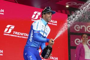 ĐIRO D'ITALIJA: Australijanac Majkl Metjus pobednik treće etape (FOTO)
