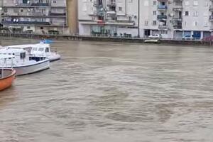 HRVATSKA U HAOSU ZBOG POPLAVA: Nakrritičinije u Kostajnici, Zrmanja se smiruje, ali prete veliki vodeni talasi u Kupi, Uni i Savi