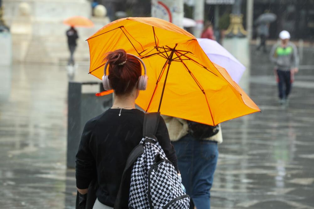 UPOZORENJE RHMZ : U narednih sat OČEKUJE SE NEVREME u ovim delovima Srbije