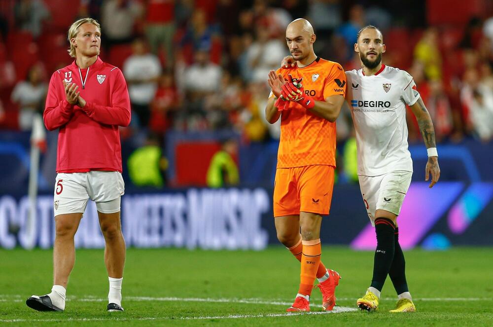 Nemanja Gudelj, Marko Dmitrović, Kasper Dolberg