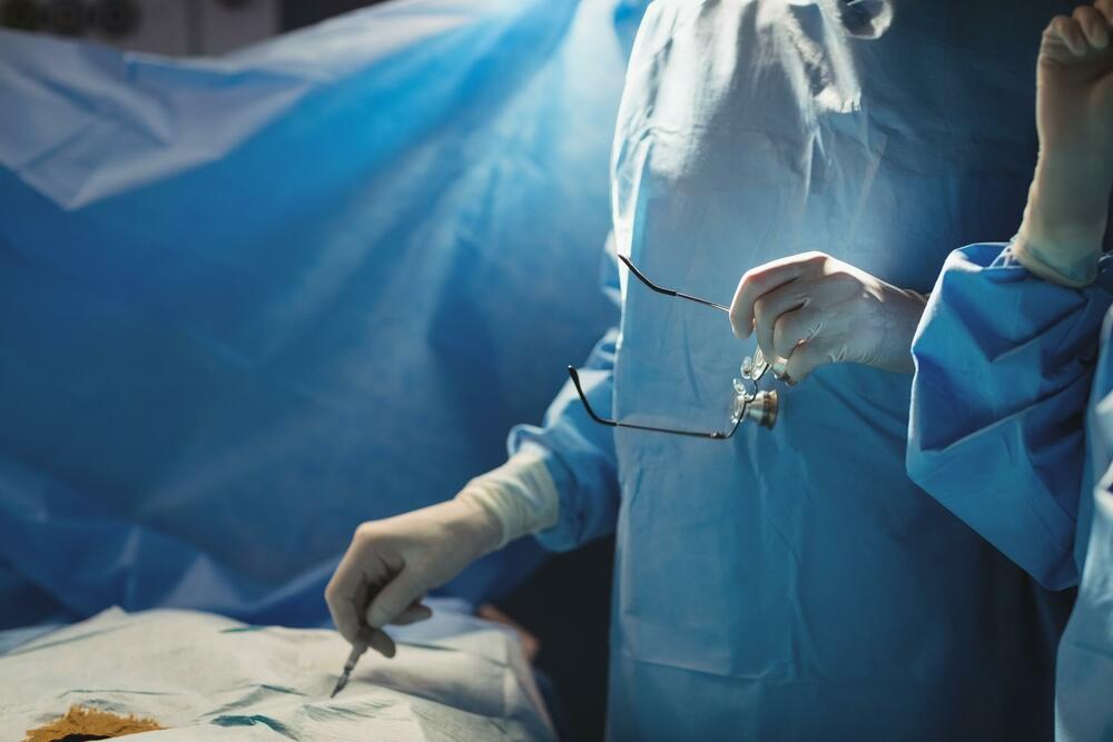 hirurg, operacija