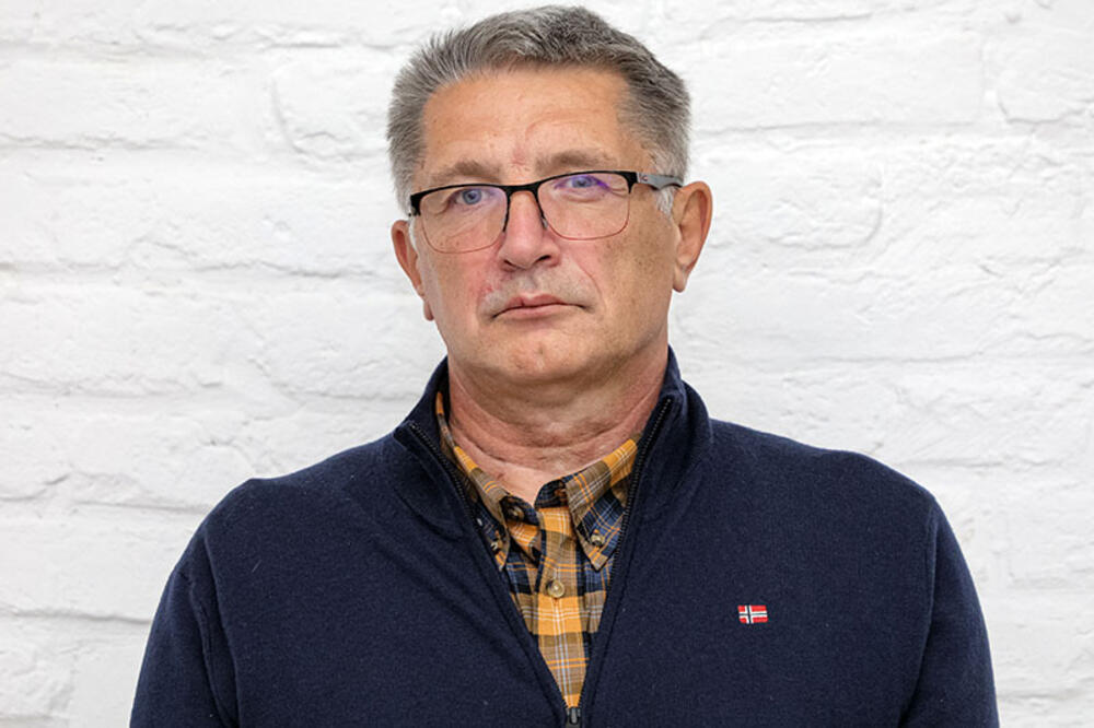 Vladimir Vuletić, Profesor Vladimir Vuletić
