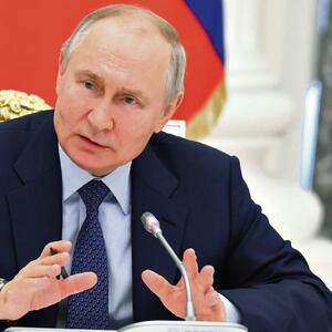 PUTIN POTPISAO: Rusija se povlači iz Ugovora o konvencionalnim oružanim