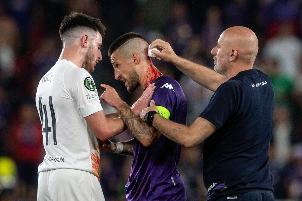 UEFA ĆE MORATI DA REAGUJE! Huligani su ovom fudbaleru "pocepali" glavu, a Fiorentina sada traži kazne zbog SKANDALA na finalu LK!
