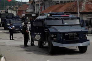 NASTAVLJA SE TEROR LAŽNE DRŽAVE: Trojici Srba koje je uhapsila tzv. Kosovska policija produžen pritvor