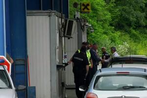 JARINJE: Kosovska policija ne pušta kamione sa srpskom robom i srpskim tablicama čak ni u tranzitu (VIDEO)