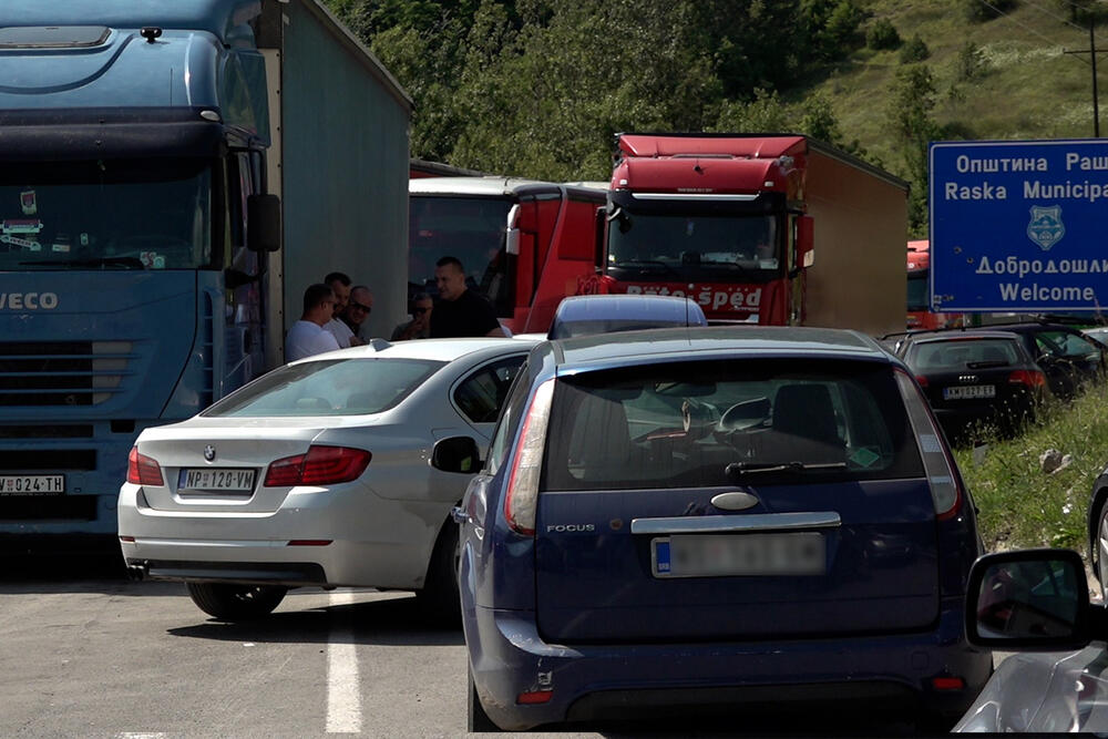 Kosovo, blokada puta, Jarinje